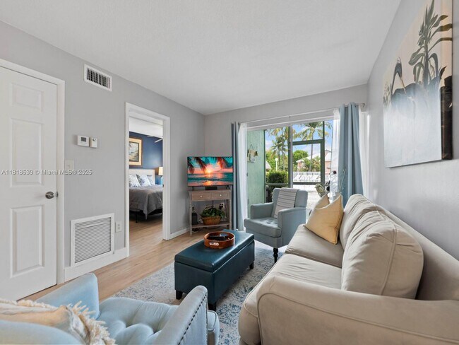 Building Photo - 98321 Windward Ave