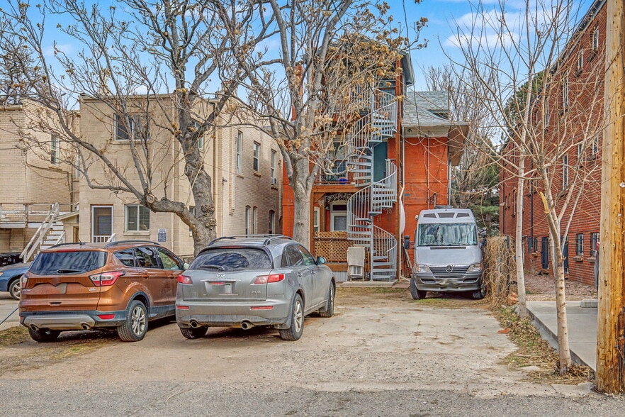 Parking space - 1427 Clayton St