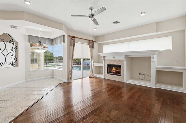 Building Photo - 8310 Tivoli Dr