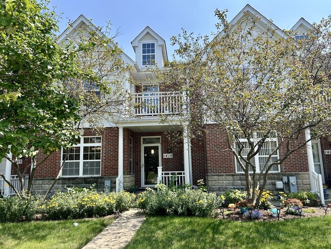 Primary Photo - 1410 Brownstone Pl