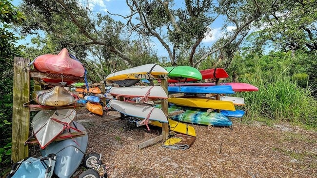 Building Photo - 1720 Glenhouse Dr