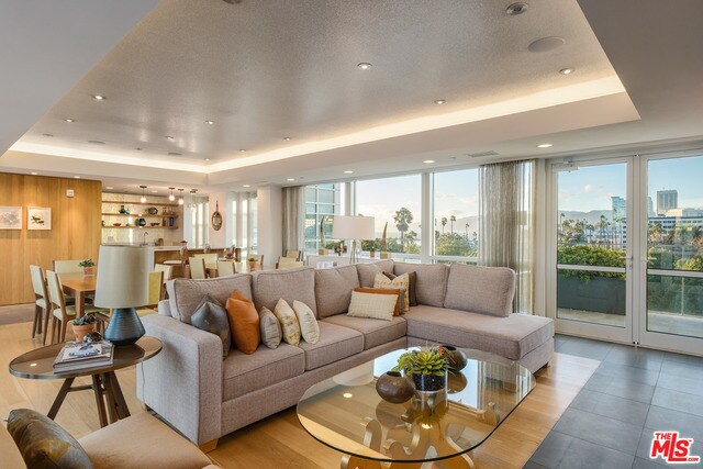 Building Photo - 1705 Ocean Ave