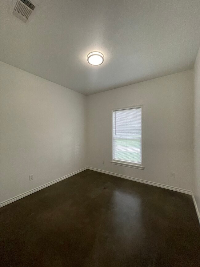 Building Photo - 6197 County Rd 1143