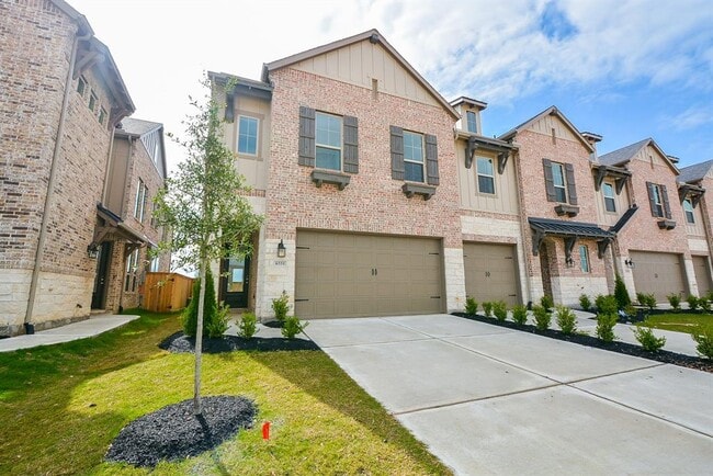 Building Photo - 6551 Scarlet Pond Ln