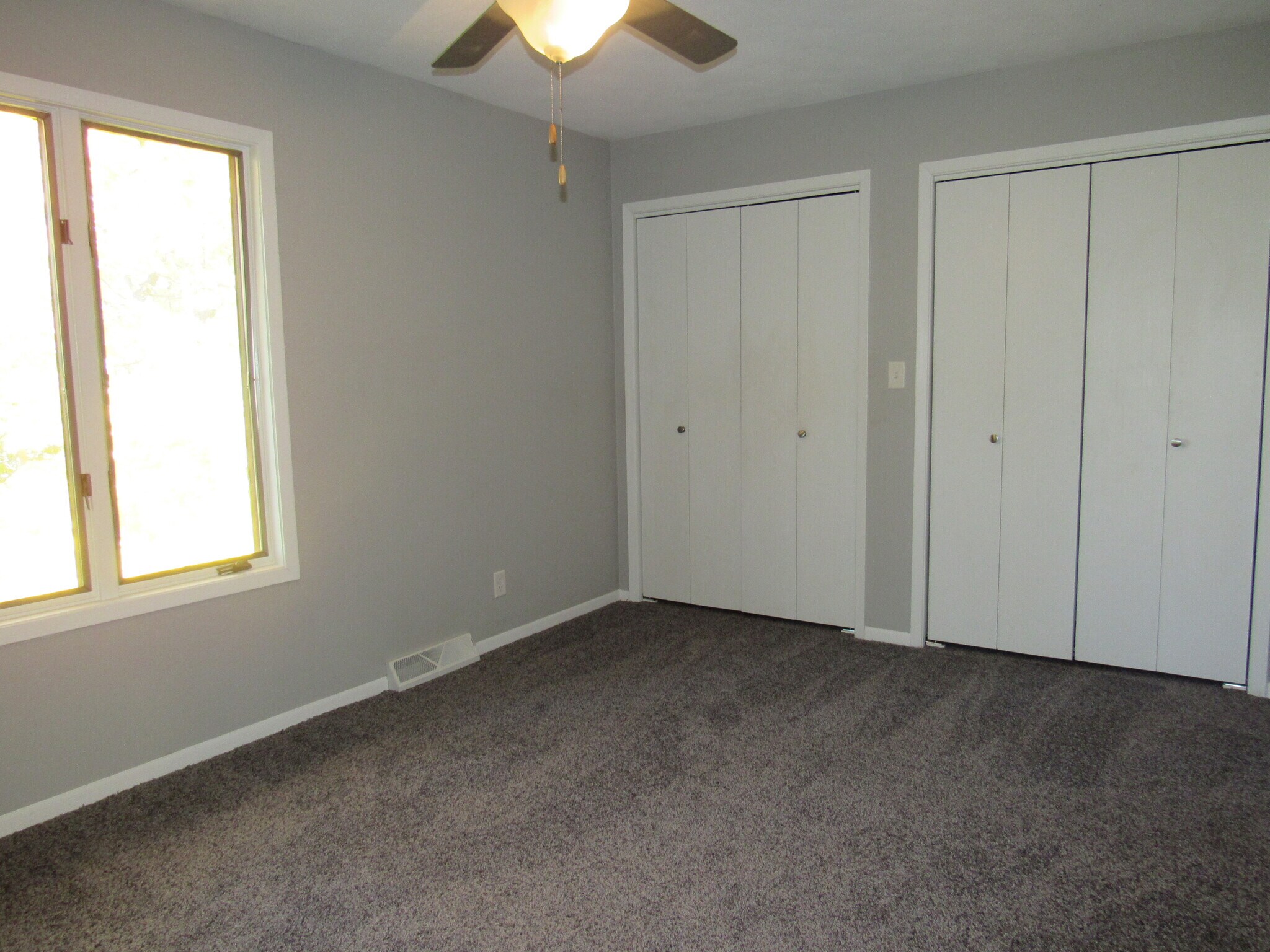 Building Photo - 5213 12th Ave