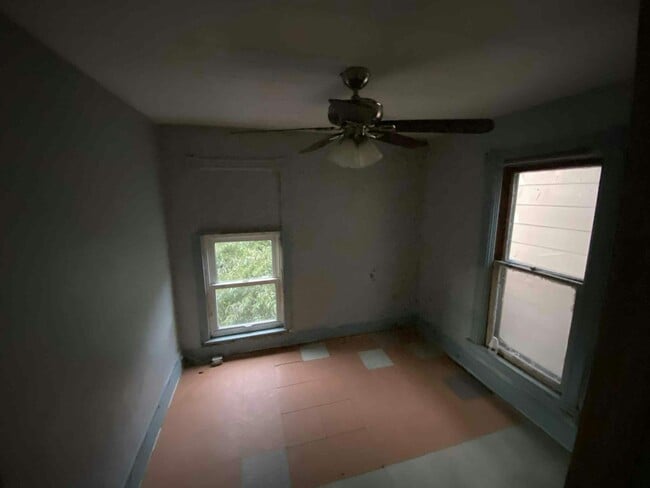 Building Photo - 634 Northrup Ave