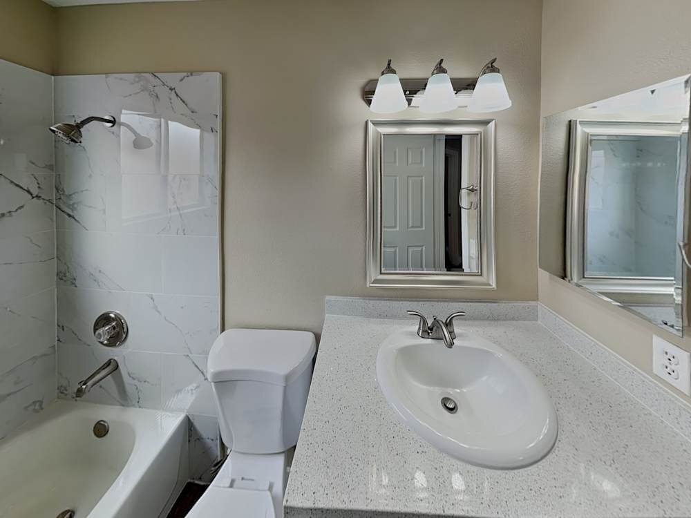 Building Photo - 1613 Fig Palm Ct