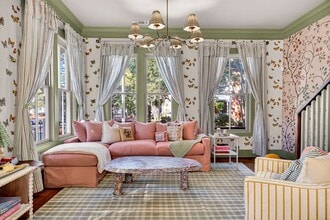 Building Photo - 214 W Gwinnett St