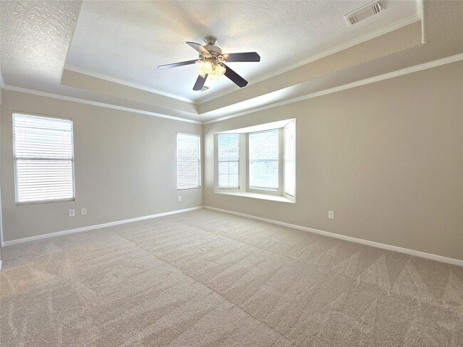 Building Photo - 12111 Carriage Oak Cir