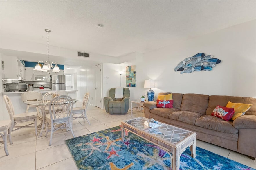 Building Photo - 1 Ocean Trace Rd