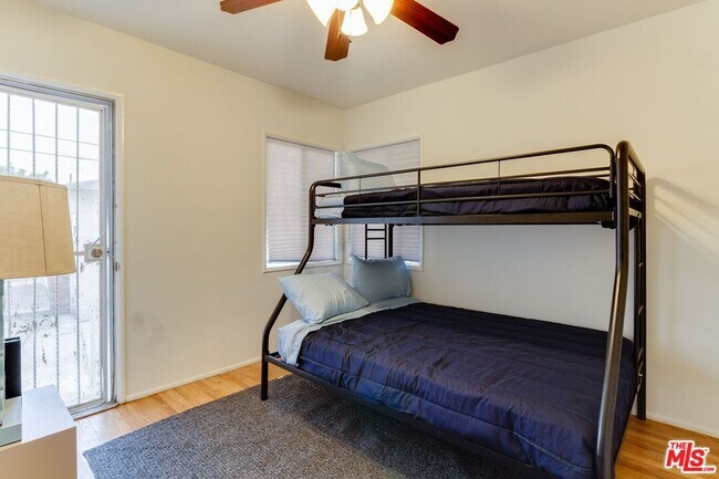 Building Photo - 4360 McLaughlin Ave