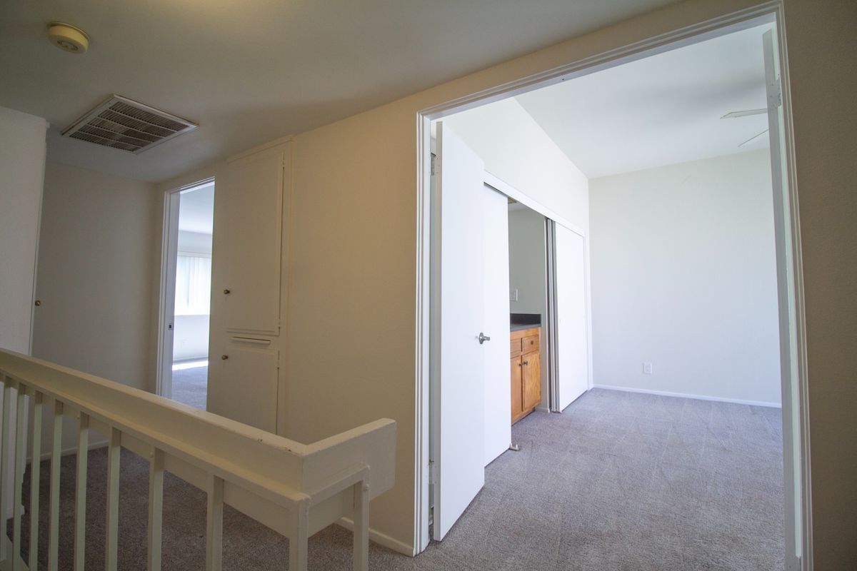 Building Photo - 6204 Shoup Ave