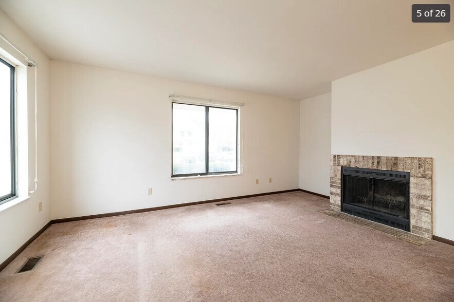 Building Photo - 3320 Scots Pine Way