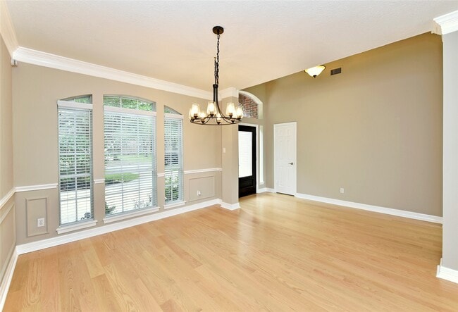 Building Photo - 19810 Emerald Leaf Dr