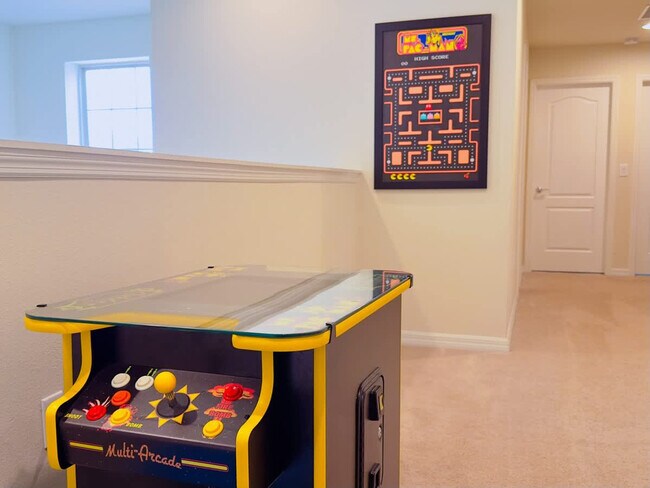 Building Photo - 2463 Tangier Dr