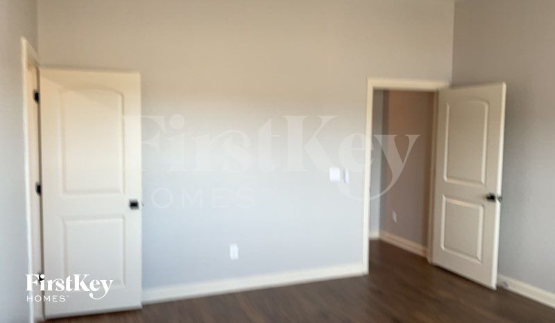 Building Photo - 3615 Alta Vis Dr