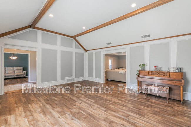 Building Photo - 3524 Canoncita Ln