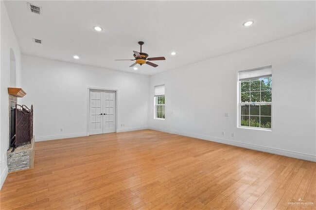 Building Photo - 31 N 29th St