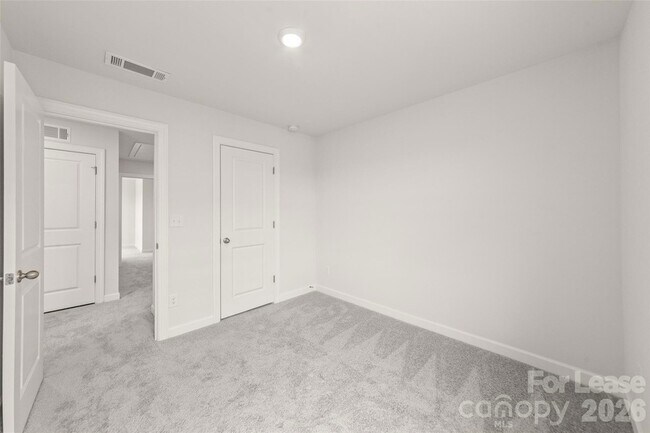 Building Photo - 7136 Bryce Ave