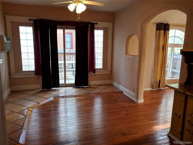 Building Photo - AWESOME 3 BDRM HOME IN BERKELEY ONE BLOCK WEST OF TENNYSON STREET! IMMEDIATE OCCUPANCY!