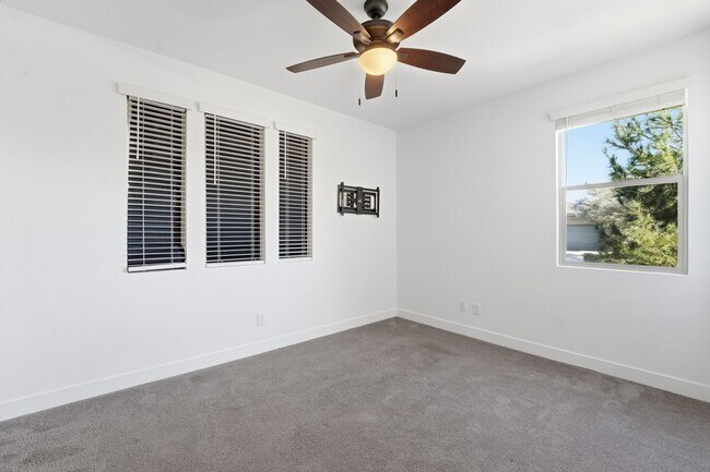 Building Photo - Turnkey 2BR + Flex Space in Ovation at Meridian | Resort-Style 55+ Living