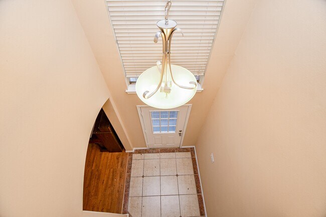 Building Photo - 21219 Flat Creek Ln