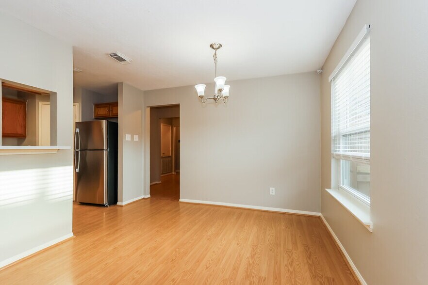 Building Photo - 12231 Innisfall Cir