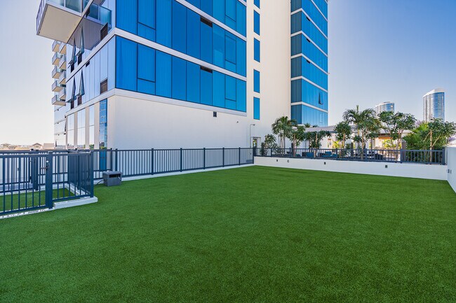 Building Photo - 629 Ke’eaumoku St