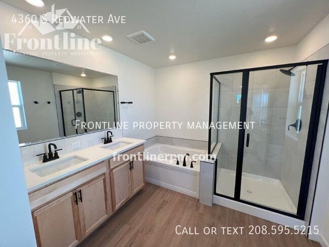 Building Photo - 4360 S Redwater Ave