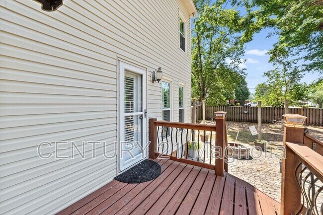 Building Photo - 299 Ashbrook Dr