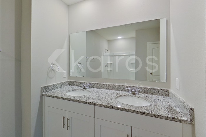 Building Photo - 32037 Katelin Cir