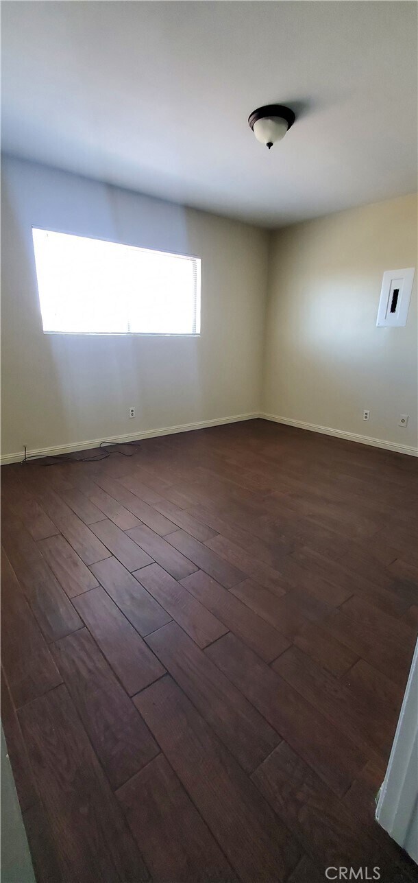 Building Photo - 1815 Locust Ave