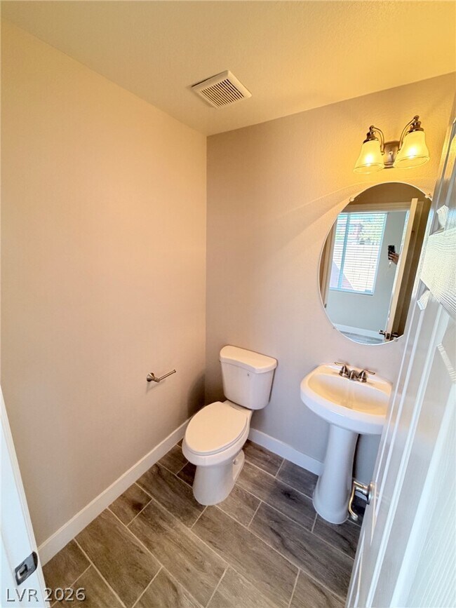 Building Photo - 7213 Bombay Reef Ct