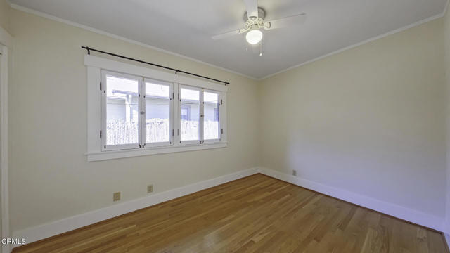 Building Photo - 1915 Las Lunas St