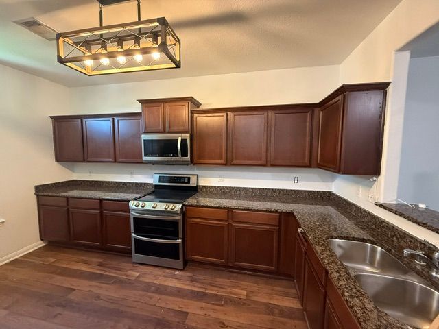 Building Photo - 17335 Osprey Forest Dr