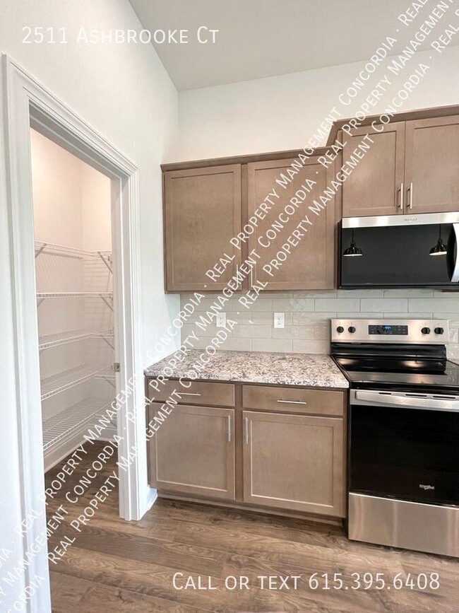 Building Photo - 2511 Ashbrooke Ct