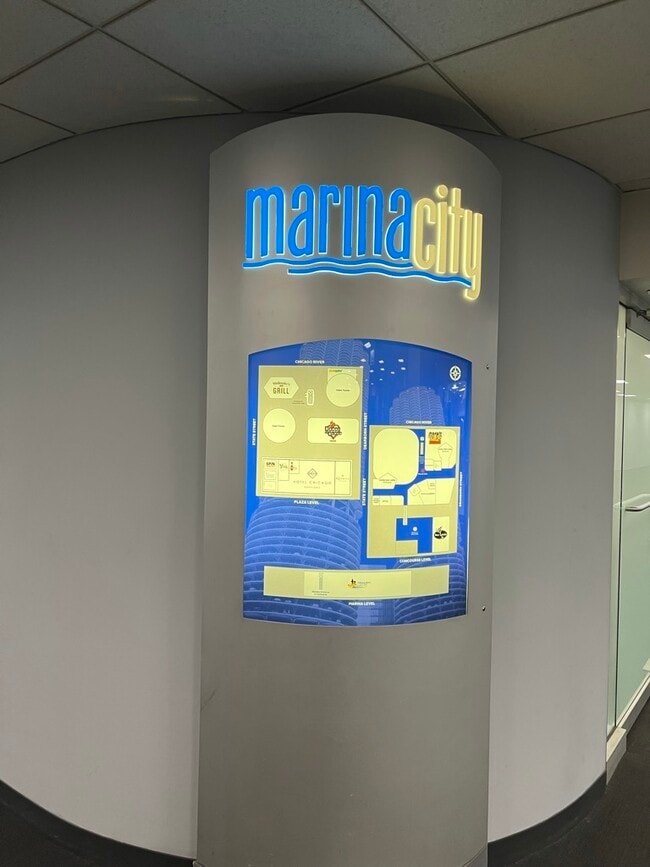 Building Photo - 300 N State St