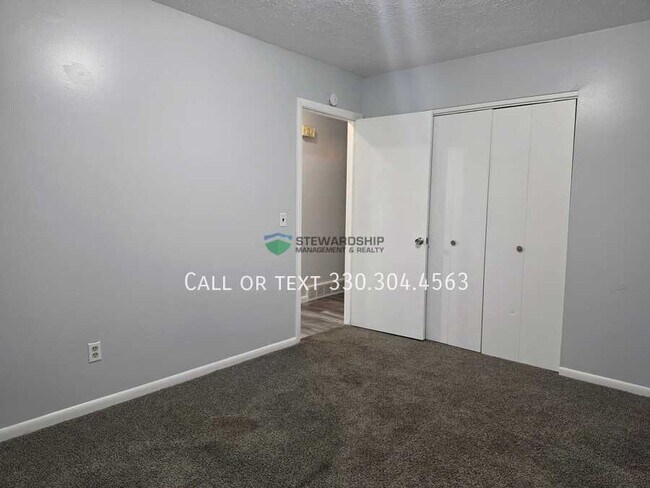 Building Photo - 519 Taff Cir