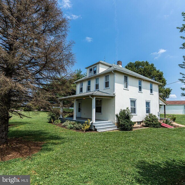 Building Photo - 4635-4637 Norrisville Rd