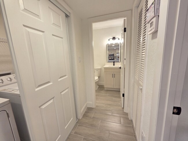 Building Photo - 2690 Coral Landings Blvd