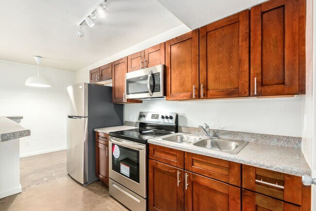 Building Photo - 1722 E Ocotillo Rd