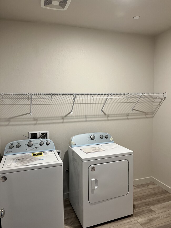 Laundry Room with New Appliances - 4743 Athena Dr