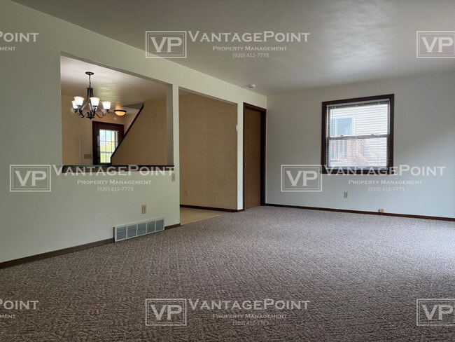 Building Photo - 1630 N Whitney Dr