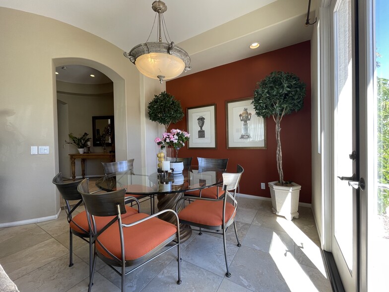 Well Lit Dining Room with in-ceiling Speakers - 18 Vista Mirage Way