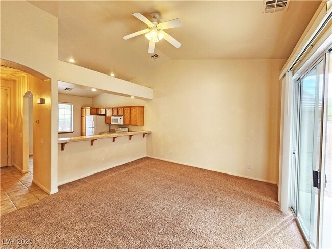 Building Photo - 1110 Red Butte St