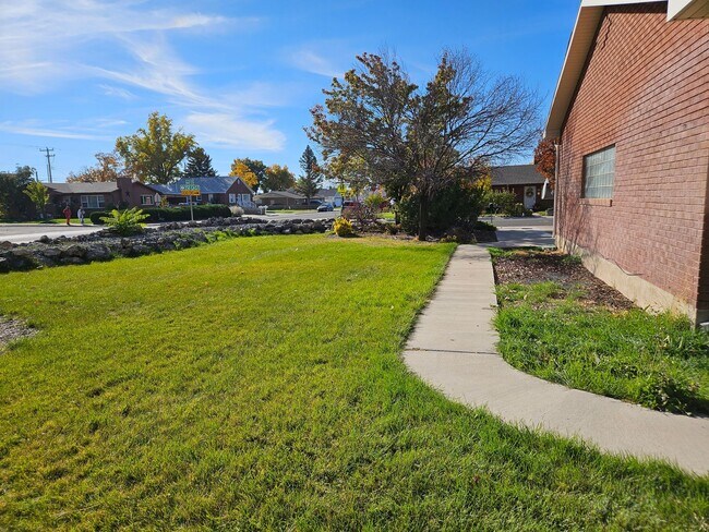 Building Photo - Remodeled 3-Bedroom Home in Orem