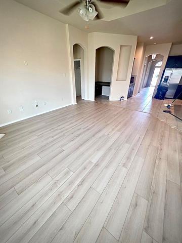 Building Photo - 1100 Lake Woodland Dr