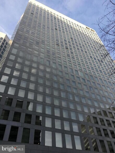 Building Photo - 1111 19th St N