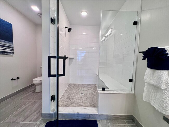 Building Photo - 120 N Compass Way