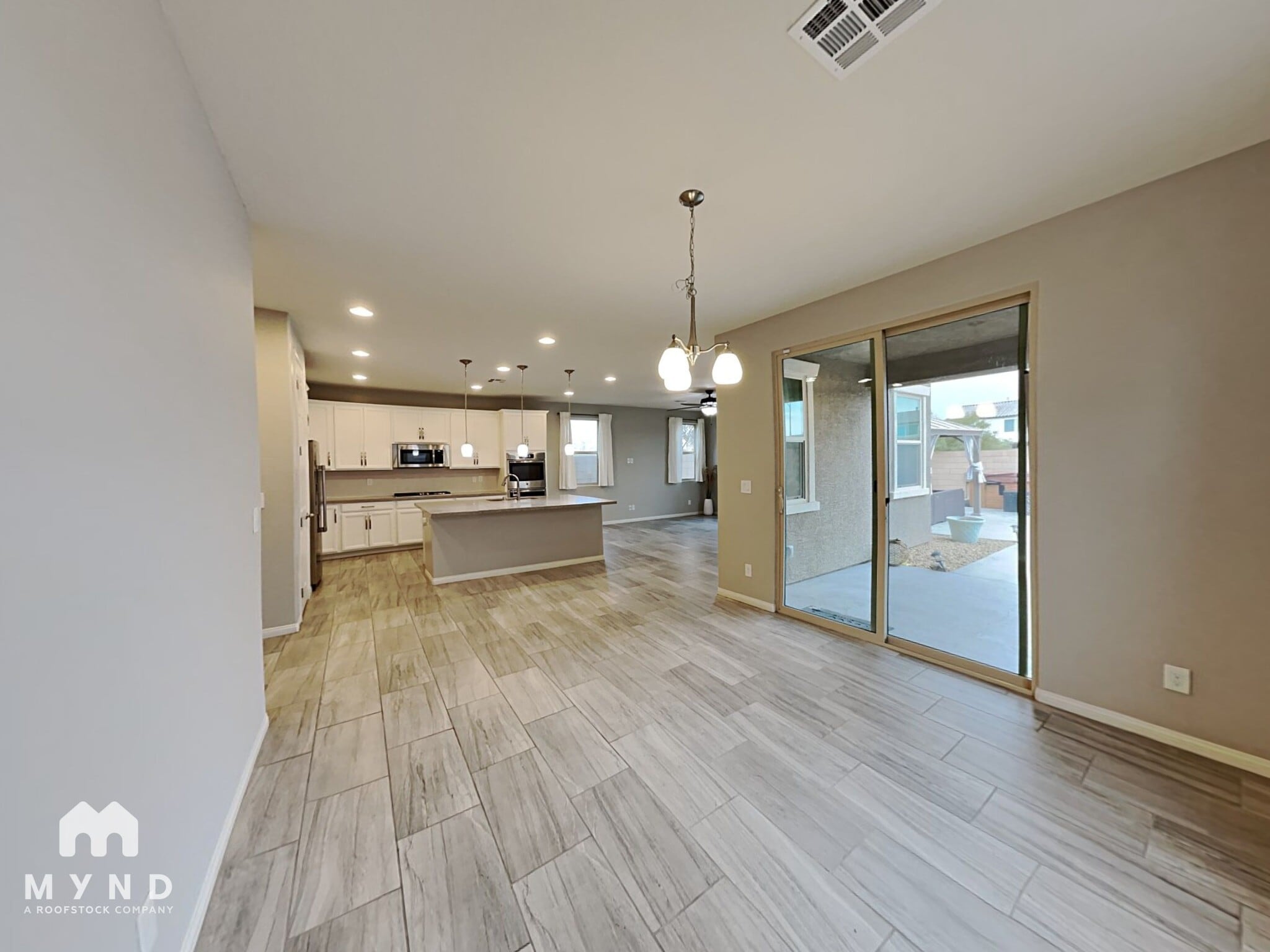 Building Photo - 4631 Roger River Ave